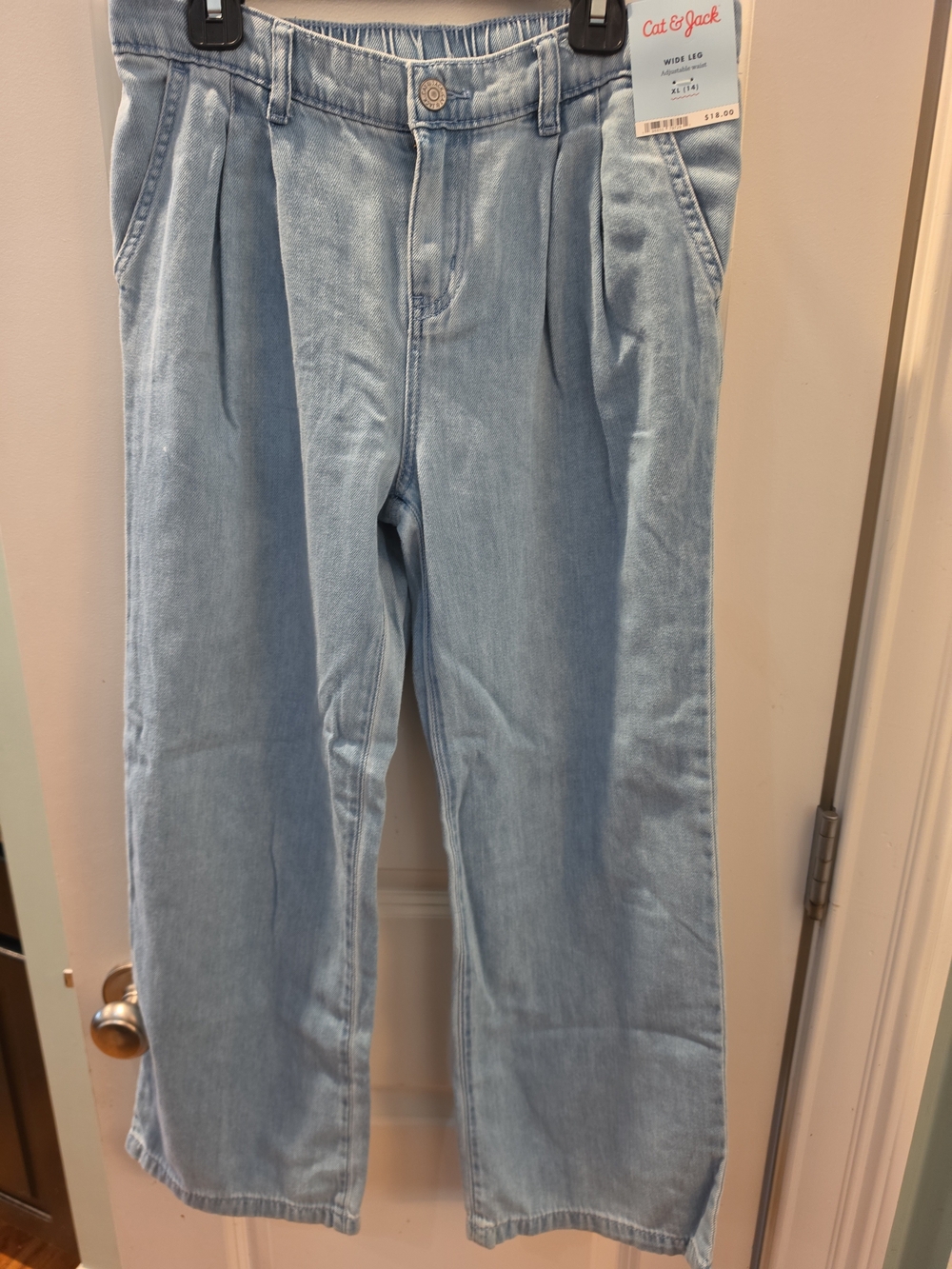 Cat & Jack Light Wash Relaxed Pleated Girl's Jeans